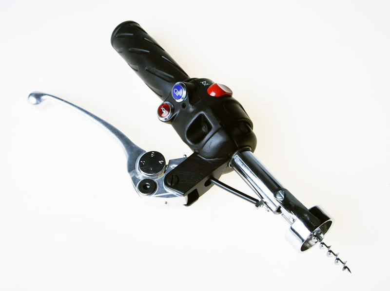 Illustration for article titled Amazingly, This Turntable Was Built From Motorcycle Parts